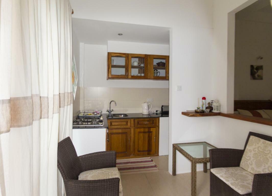 La Batie Selfcatering Apartment Beau Vallon  Zewnętrze zdjęcie